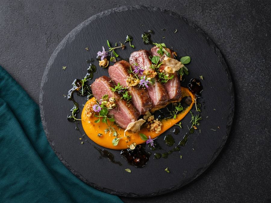 Seasonal plated dish from the AlcotiaWaiter kitchen